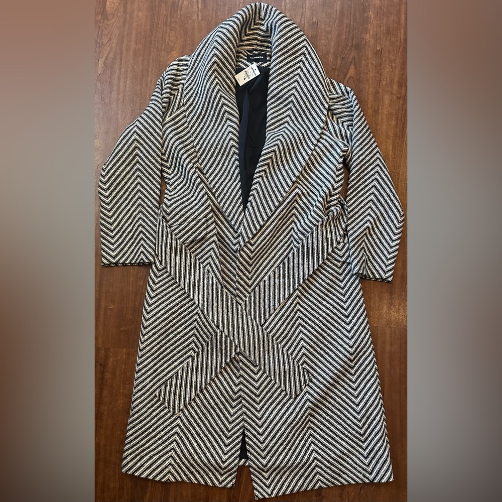 Express Women’s Woven Shawll Overcoat Heavy Black/White M $298